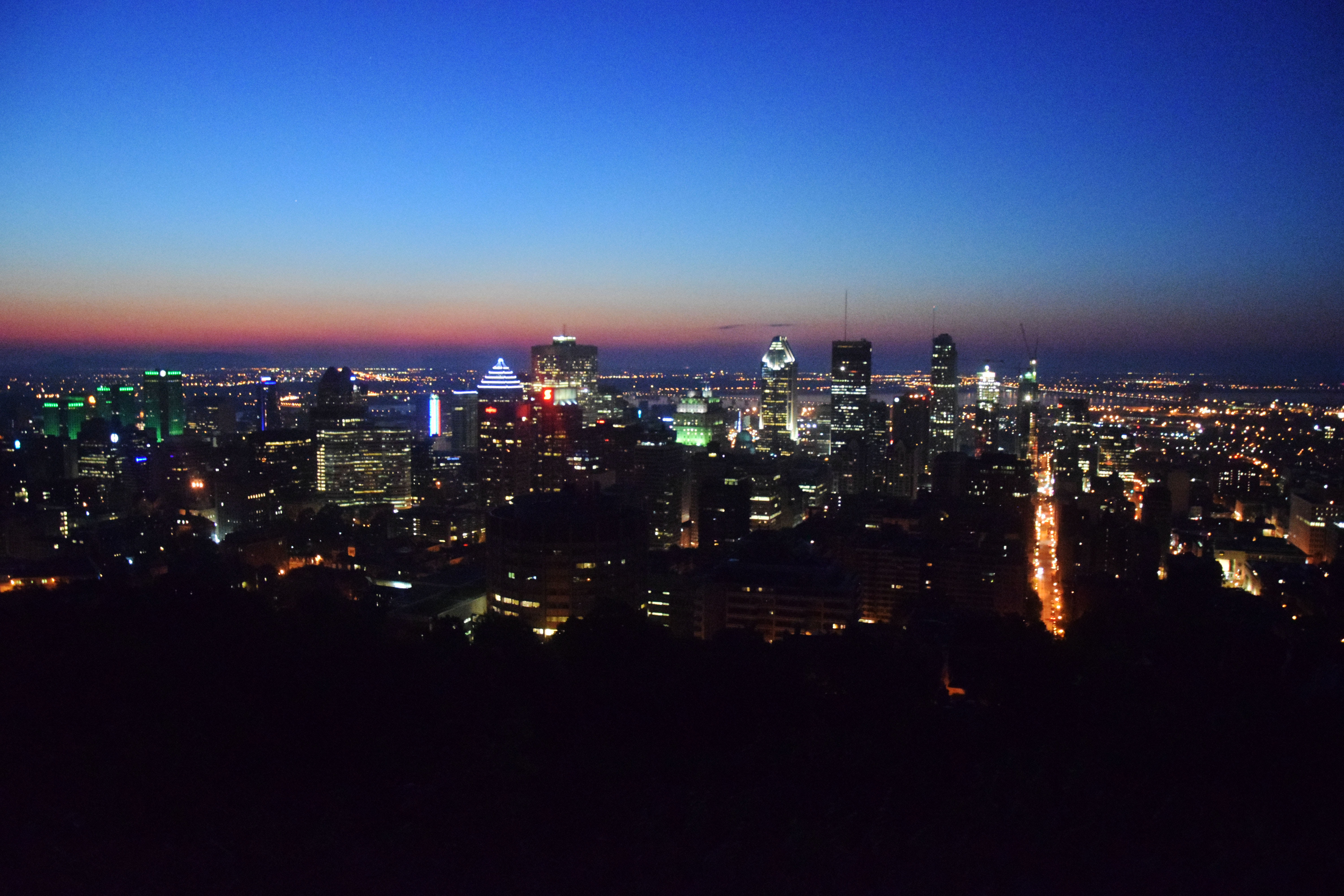 Lever De Soleil Depuis Le Sommet Du Mont Royal