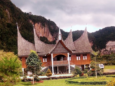 menarik di bukit tinggi