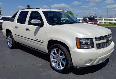 3. Chevrolet Avalanche 1500 (TOP10 Most Stolen Vehicles in U.S. From 2010 to 2012)
