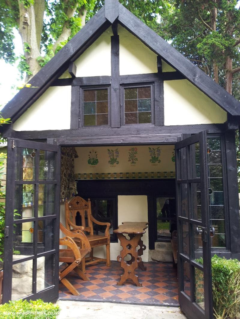 The Gothic Retreat, Cabin/Summerhouse from Garden owned by 