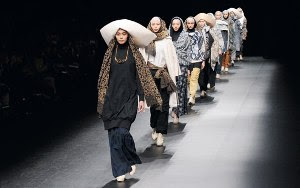 Busana Muslim Gaya Inggris