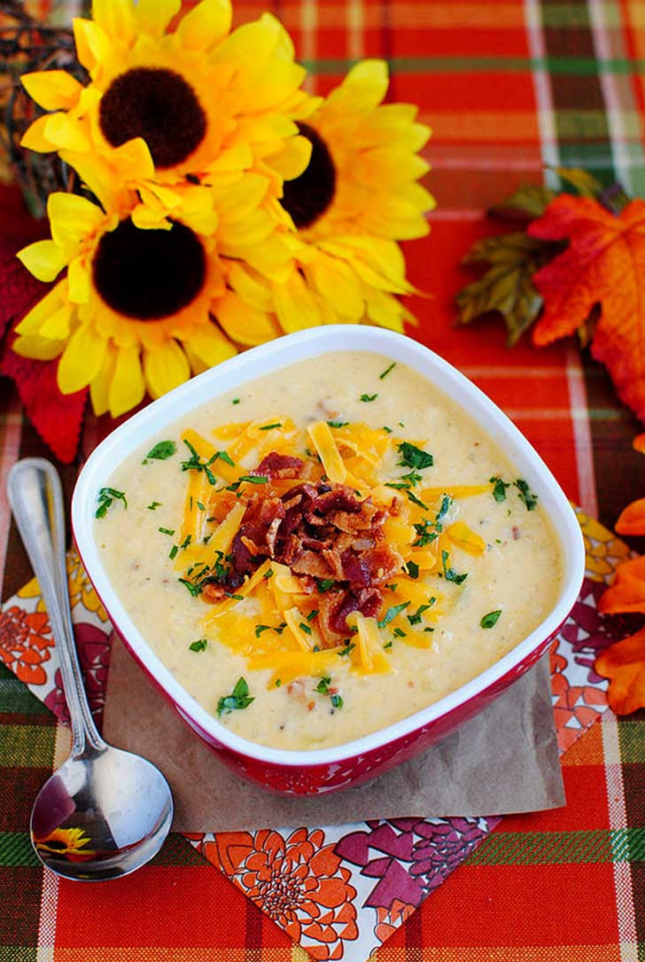 BaconCheddarCauliflowerChowder_18