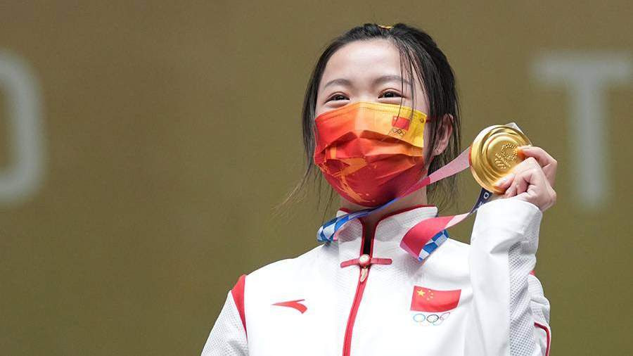 Kitayanka Cyan Yan Zavoevala Pervuyu Zolotuyu Medal Olimpiady 2020 Novosti Izvestiya 24 07 2021