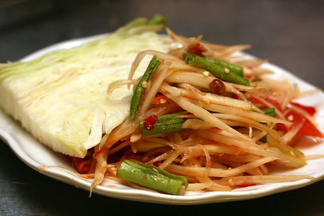 Som Tam (S$6) - Papaya Salad