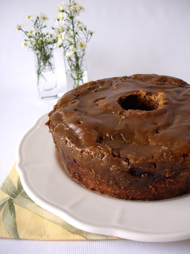 Banana caramel cake / Bolo de banana e caramelo