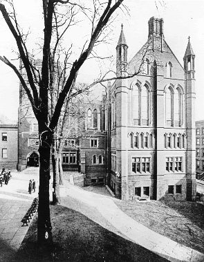 The Gothic Revival Columbia Law School buildin...