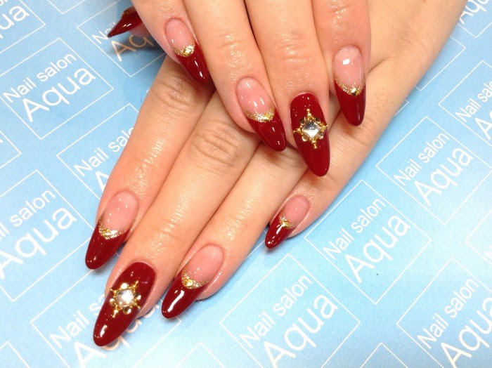 ワインレッドフレンチ 浜松市中区のネイルサロン Nailsalon Aqua