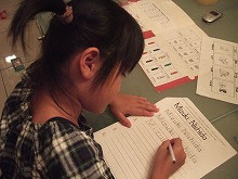 今度は英語の宿題 普通家族ろびんそん