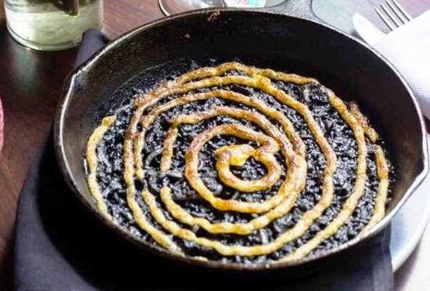 Estos restaurantes de la CDMX tienen platillos de color ¡negro! arroz