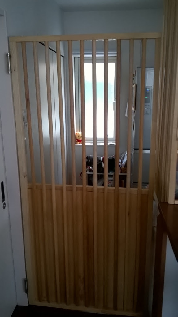 猫がキッチンに侵入しないよう 防止策を施した その１ 猫下僕の初心者diy日記