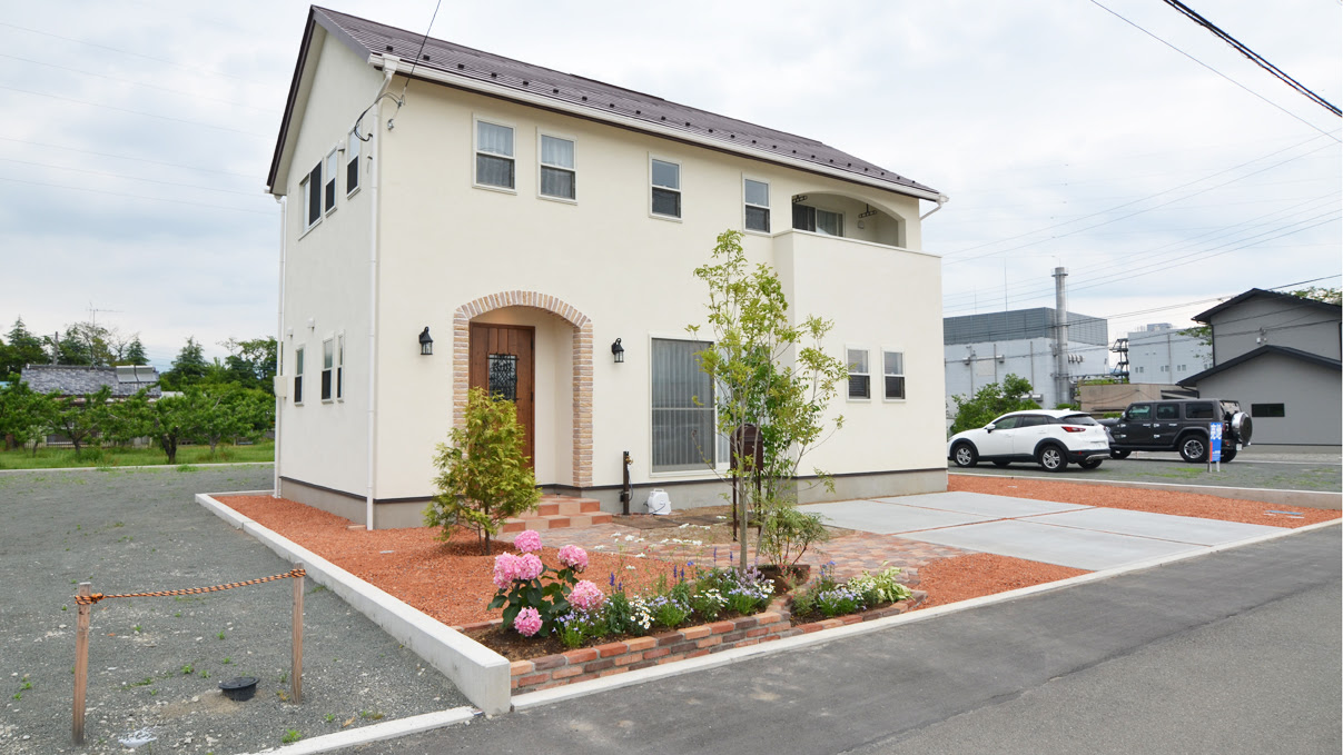 ローコスト住宅でも可愛くて自然素材の家実例 ローコスト住宅で漆喰の可愛い家を建築 Berrysパートナー大分 東店 Tel 0977 25 94