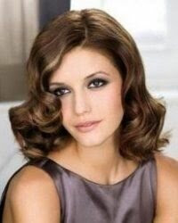 Вариант бровей для овального типа лица.