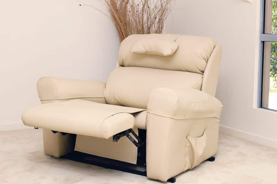 Bariatric Chair, Bariatric Recliner and Sleeping Chairs ...