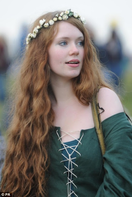 I think Karen Gillan is very pretty What do you gents think I think Karen Gillan is very pretty What do you gents think
