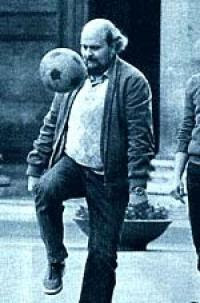 File:Osvaldo soriano 200x0.jpg