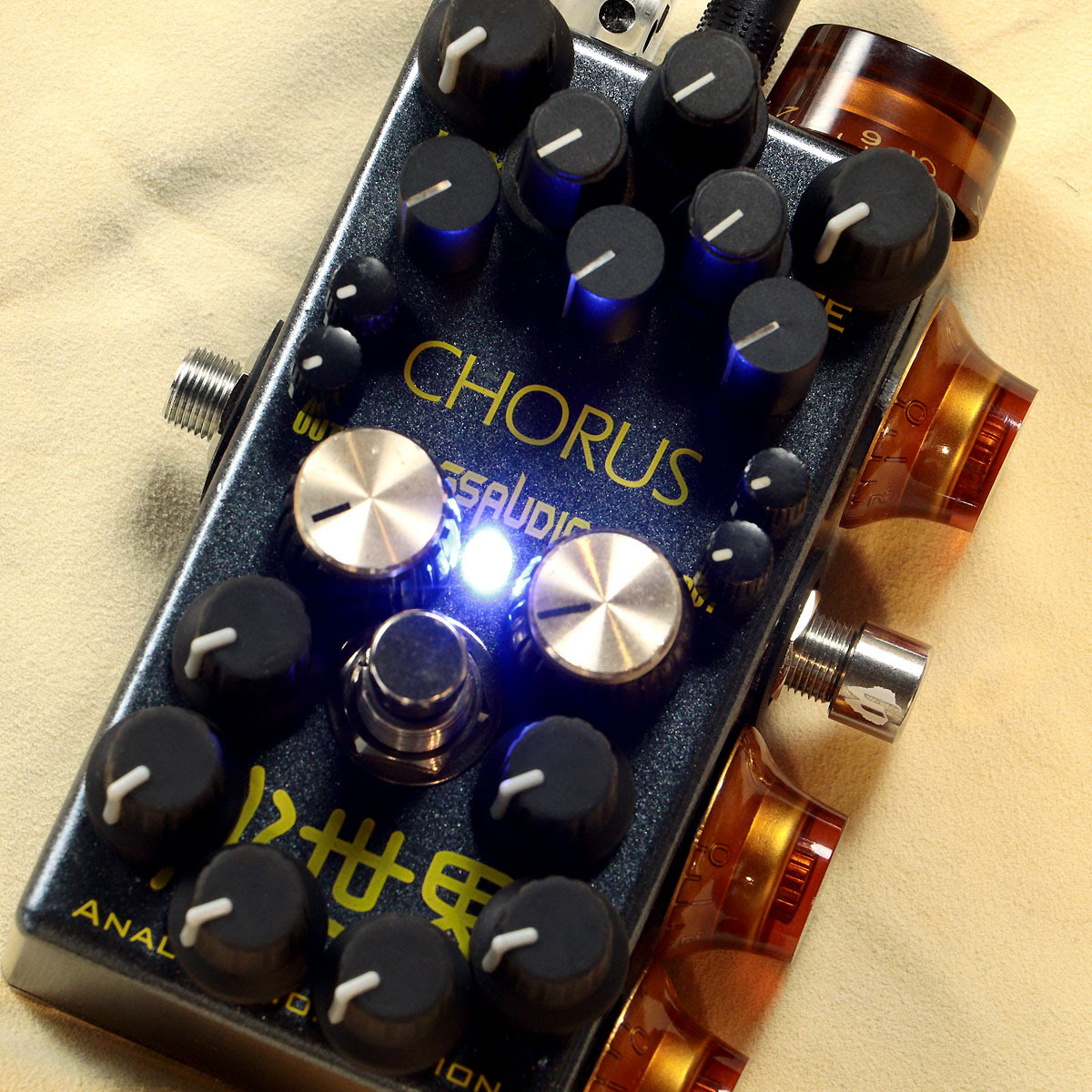 Ssaudio エフェクターの限界を突破する 衝撃のcustom Model 登場 Guitarquest イシバシ楽器が送る楽器情報サイト Guitarquest はイシバシ楽器楽器情報サイトです ショッピングサイトでは出来ない高画質写真でスタッフおすすめの楽器をご紹介します By イシバシ