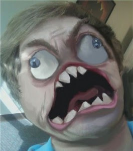 drawn scary fuuuuface with sharp teeth and big eyes