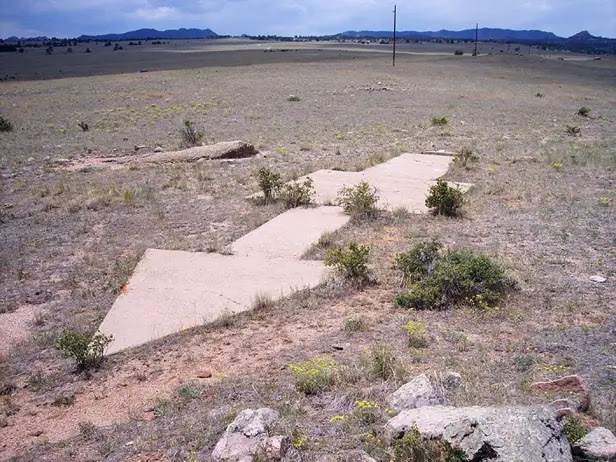 03-giant-arrows