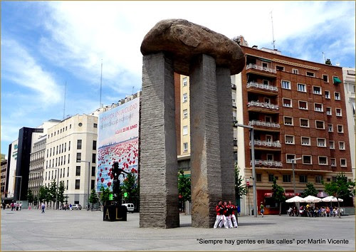 Monumento a Dalí en la Plaza de Felipe II