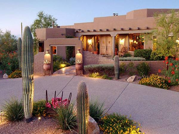 the front of this desert frontyard.