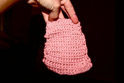 A Scarf I started too wide. No bueno.