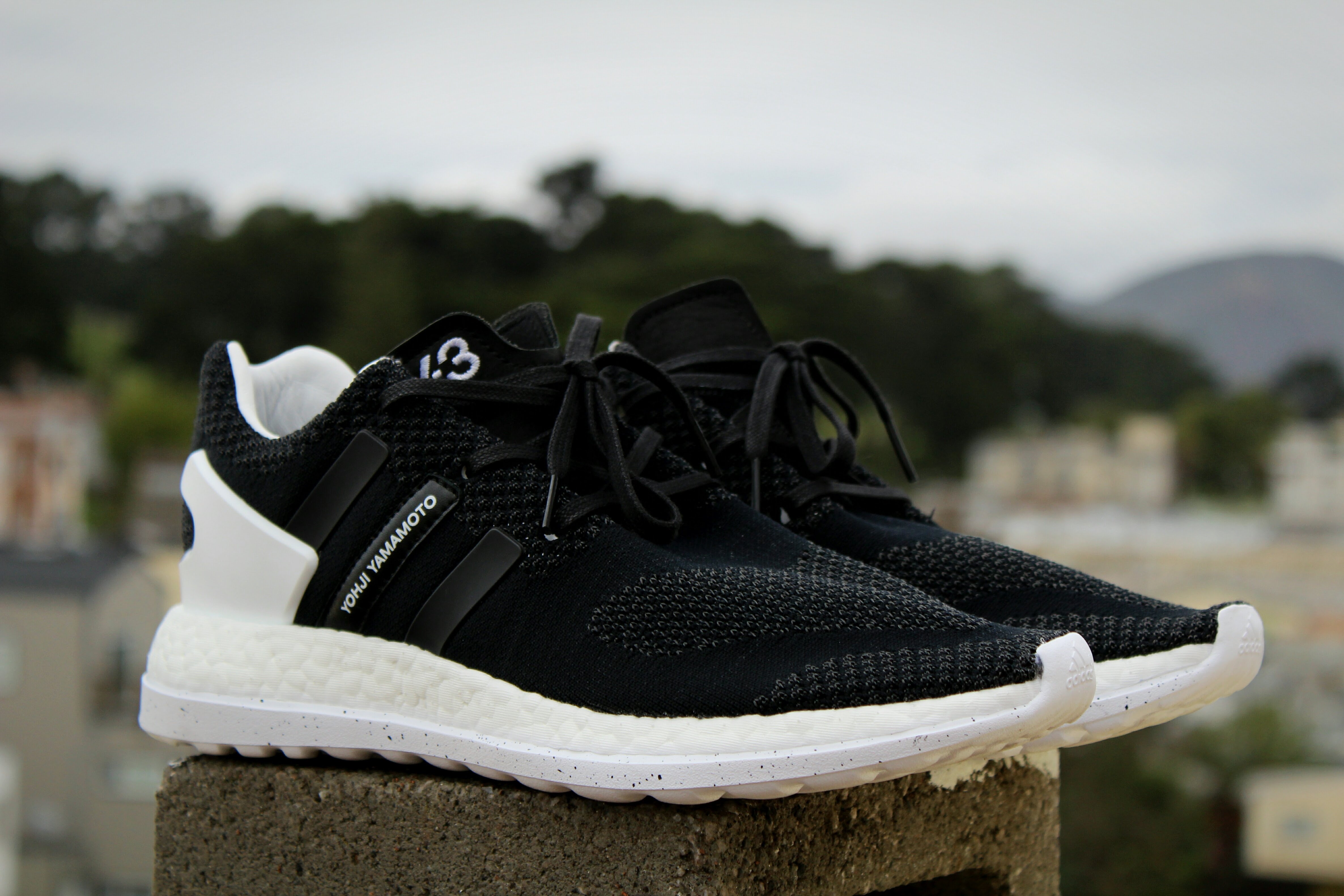 Pickup Y 3 Pure Boost Zg Knit Sneakers
