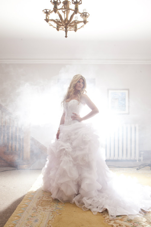 A Glittering New Year s Wedding in Hamilton Ontario