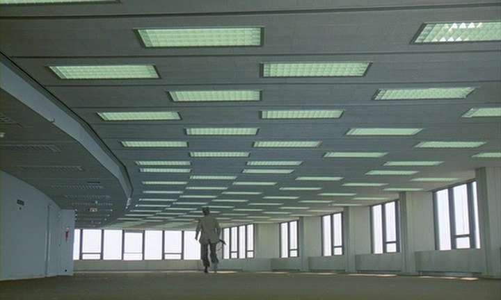 The Phantom Of Liberty 1974 viD avi