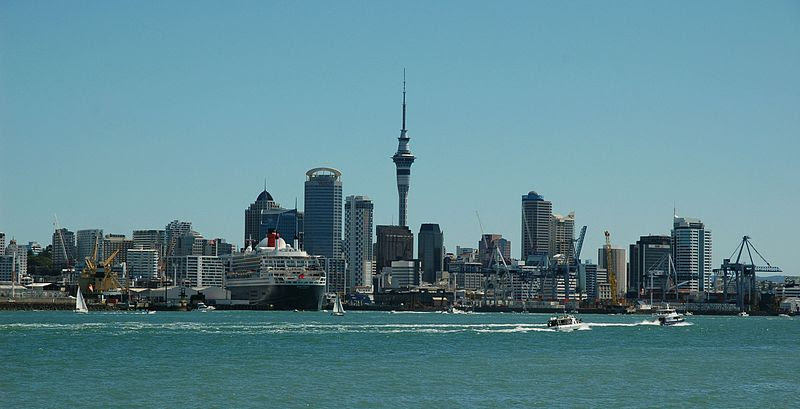 Ficheiro:Aucklandqueenmary2.jpg