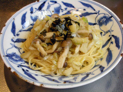 アンチョビとしめじの和風味のパスタ
