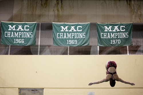 Jones_SwimVsMiami100123_049
