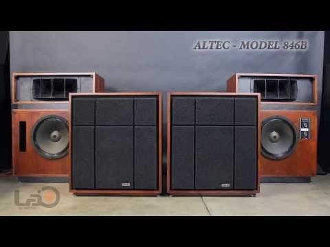 Video Altec Studio Monitors