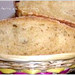 Pane alle olive e paté di pomodori secchi