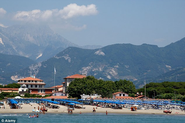 Forte dei Marmi has been a popular holiday destination for wealthy holidaymakers since the 1960s. The concept of introducing drones has the backing of the mayor of the town's mayor, Umberto Buratti