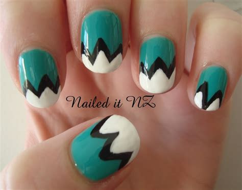 cute  easy nail art designs