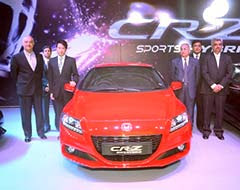 Honda Launches the CR-Z Sports Hybrid in Pakistan