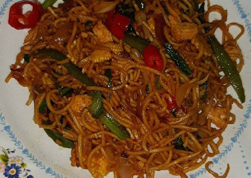 Recipe of Favorite Indonesian-Mie Goreng