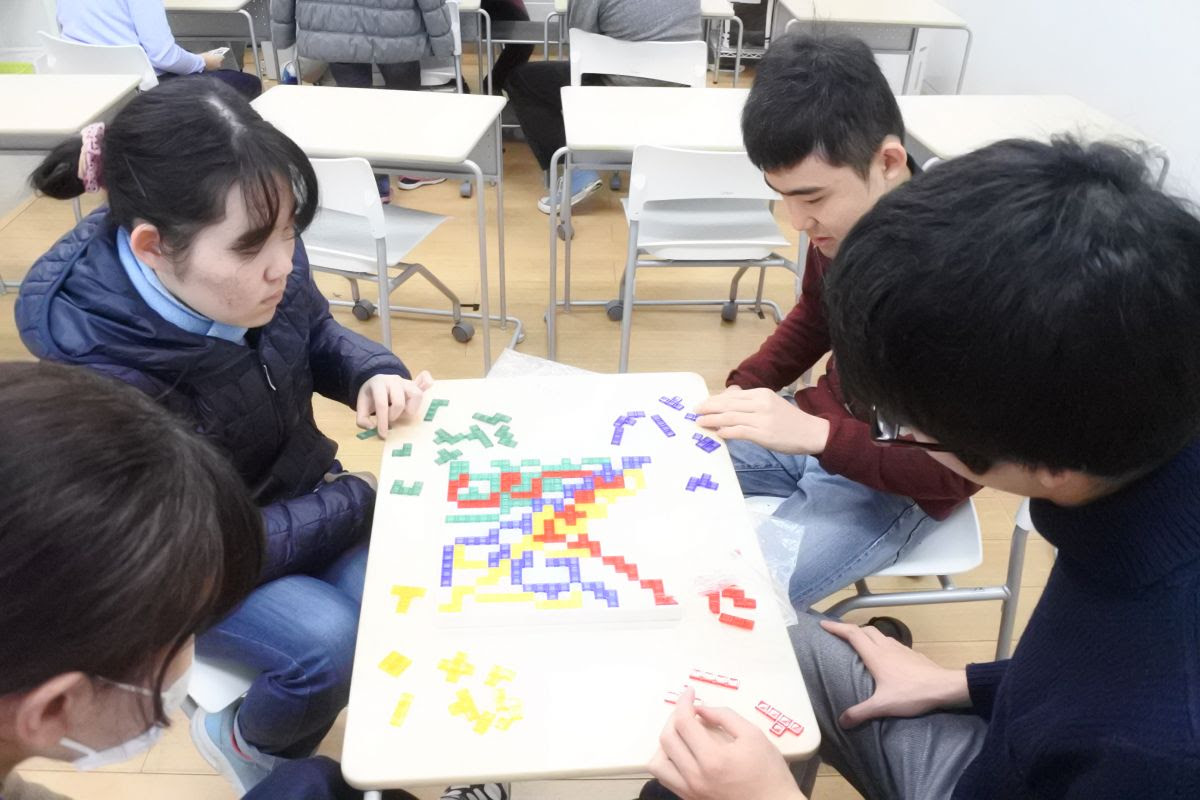 梅田校 土曜登校 スイーツ作りとテーブルゲーム スクールきると