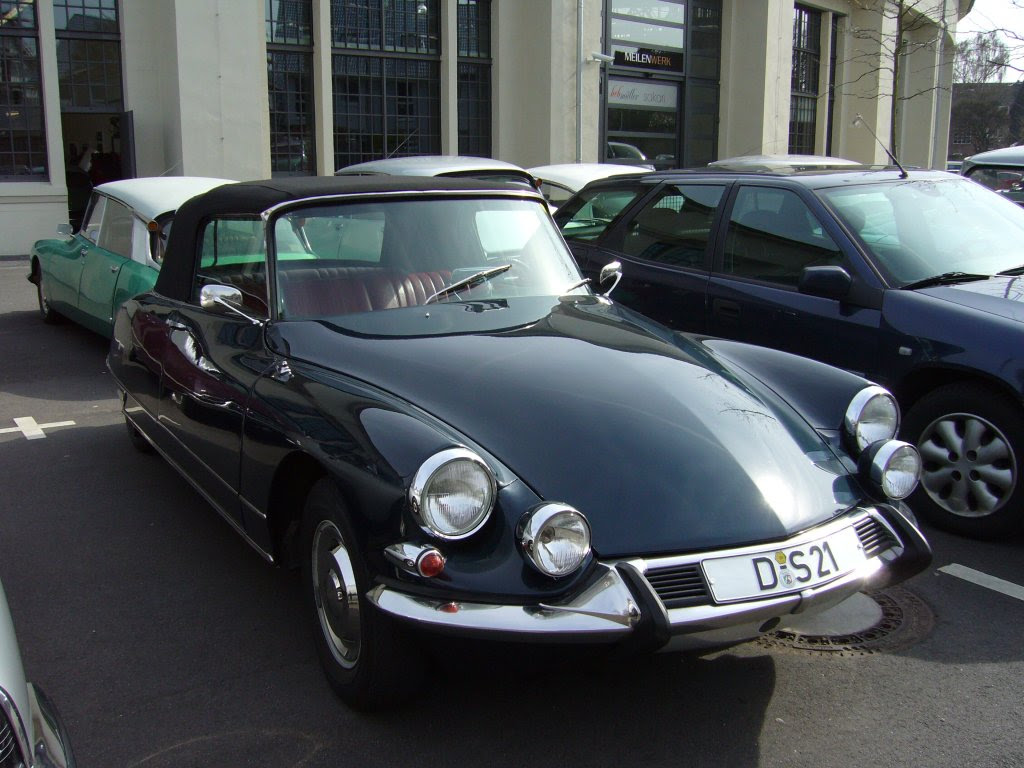 9.5.2010 Citroen DS 21