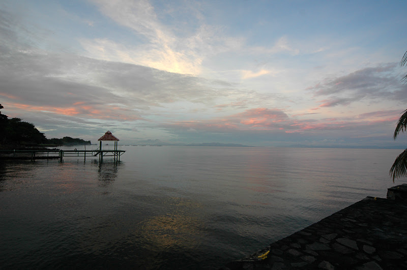 File:Lake Nicaragua.jpg