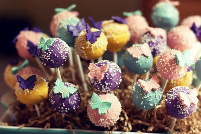 Buttterfly Cake Pop Arrangement