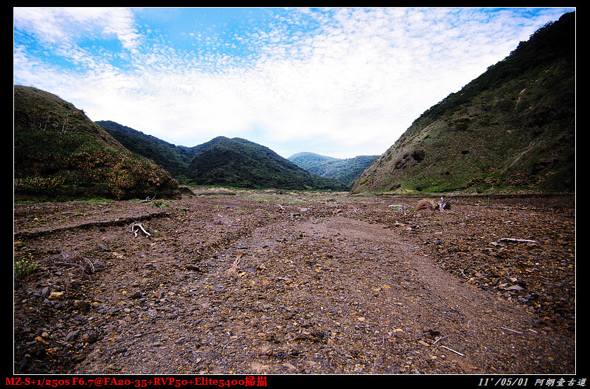 20110501_MZ-S+FA20-35+RVP100_0001_nEO_IMG_nEO_IMG