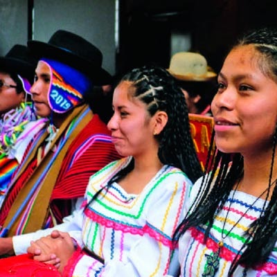 UMSA da becas a 233 jóvenes de provincias y del pueblo Mosetén