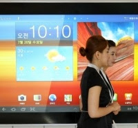02.08.11 Challenges Samsung Tablette tactile Galaxy Tab 10.1