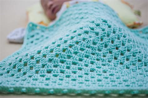 crochet granny square baby blanket beginners
