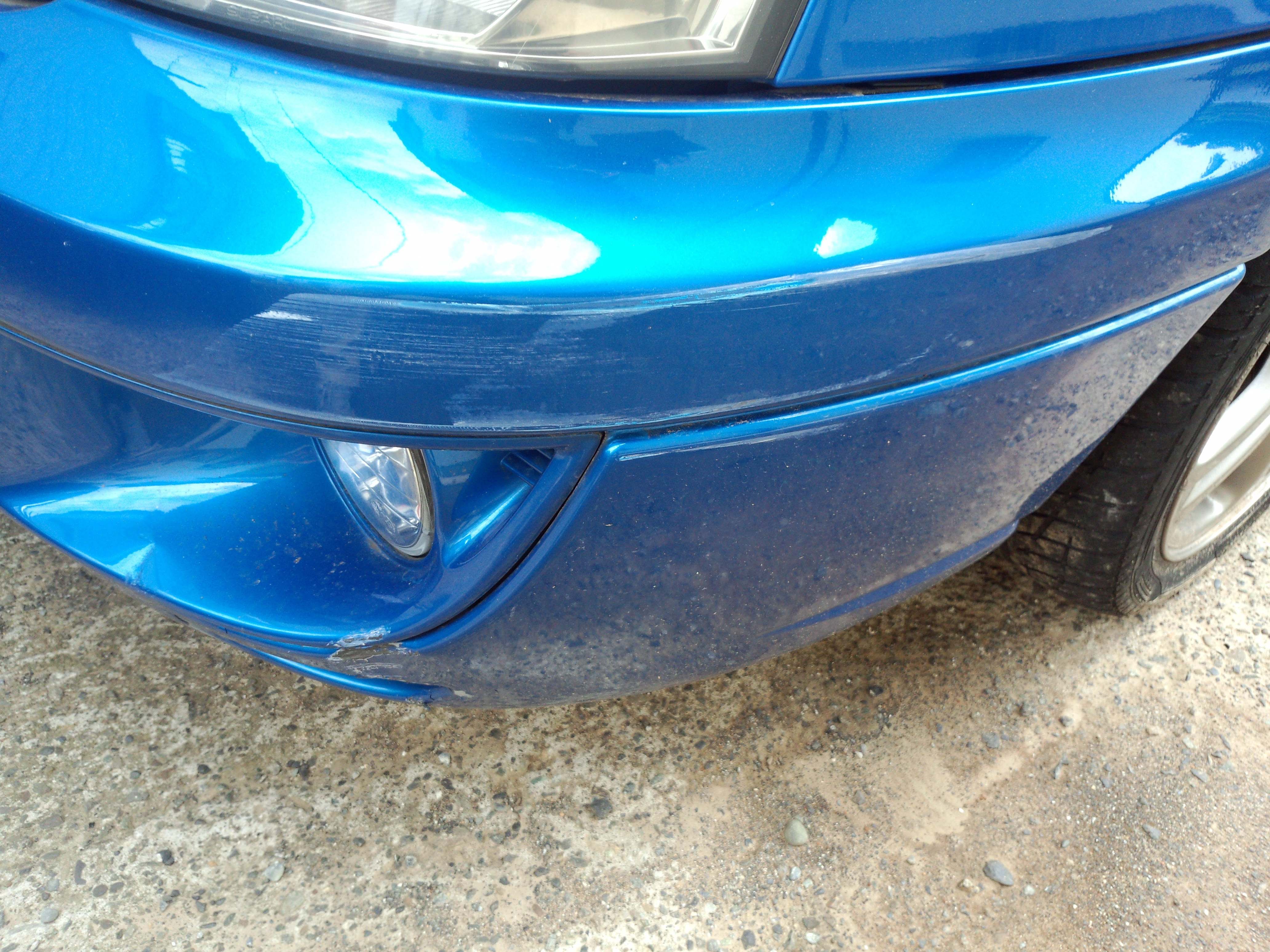 スバル インプレッサ ｆバンパー修理費用 60 000円 他1箇所の修理費用料金を含む 板金塗装news