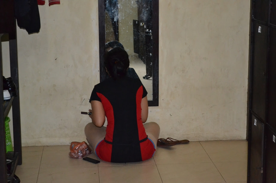  foto Eksklusif Razia Panti Pijat di BSD Tangselquot 1  KOMPASIANAcom