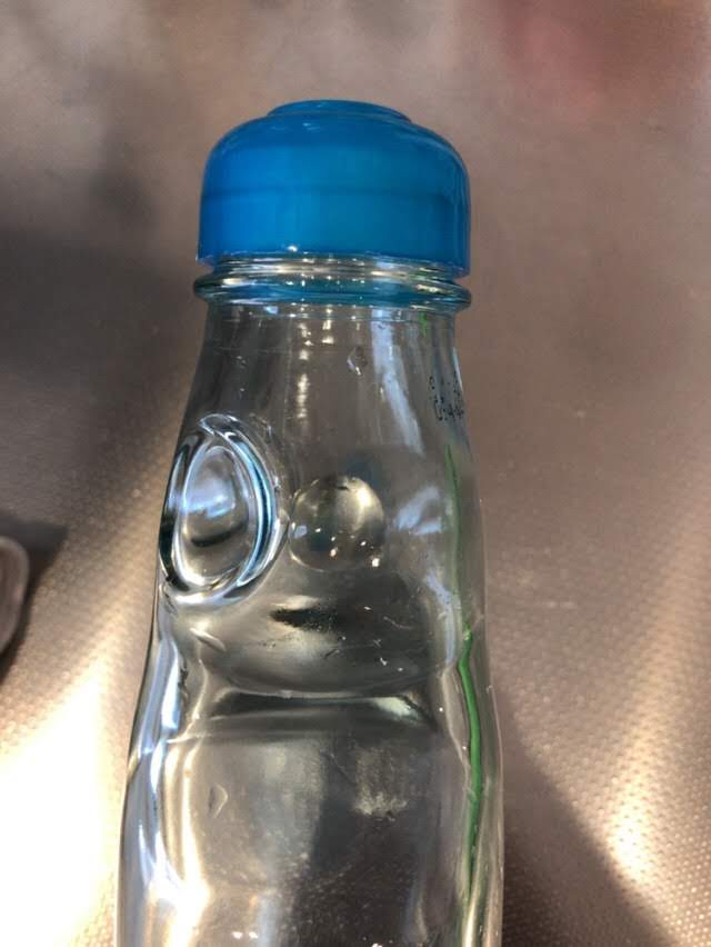 ラムネのビンからビー玉を取り外しリサイクルするための方法 私生活で買ってよかったもの By がまぐち40