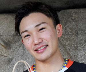 バドミントン桃田賢斗選手の裏カジノ騒動の引き金は年上女性とのキス写真 ヤクザとトラブルで暴露 謝罪会見でのウソ判明 今日の最新芸能ゴシップニュースサイト 芸トピ