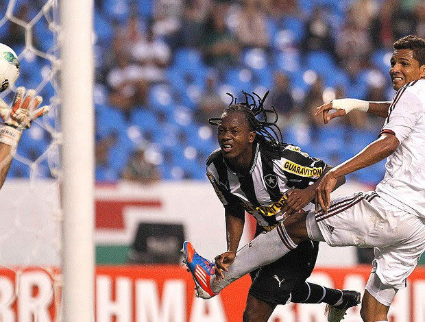 Andrezinho, Botafogo x Fluminense (Foto: Wagner Meier / AGIF)